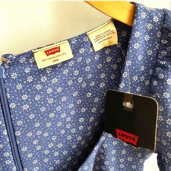 Levi's Blue & White Floral Delray Short Sleeve Mini Dress - Picture 11 of 16